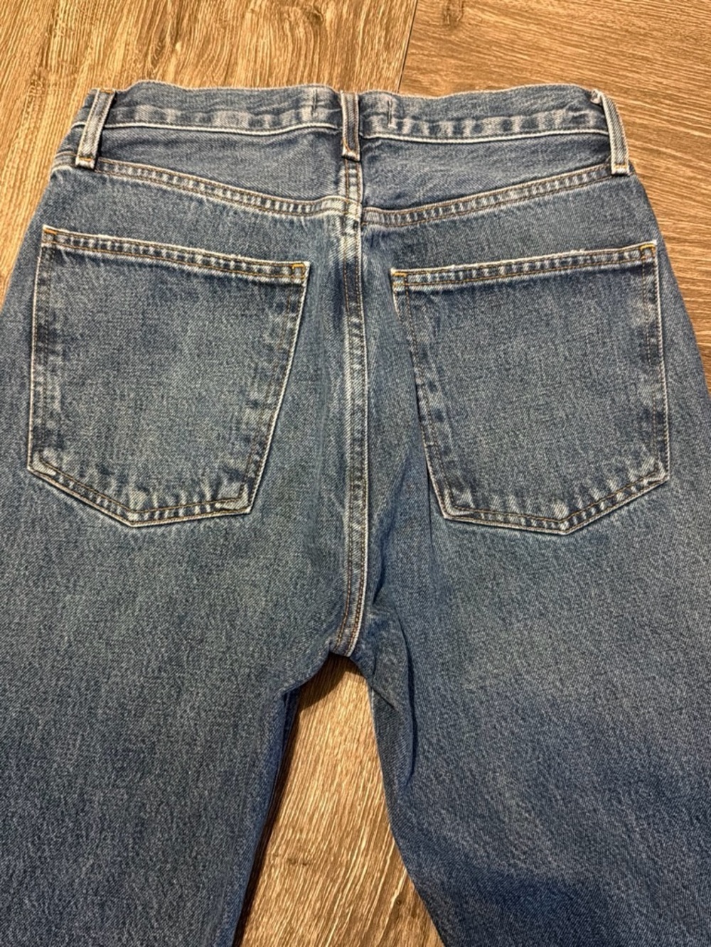 AGOLDE Blue Vintage Button-Fly Jeans - Picture 4 of 6